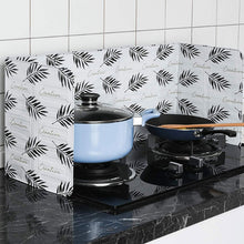 Load image into Gallery viewer, Aluminium Kitchen Anti Splash Cover Tools Oil Splash Guard Economic Scald Proof Oil Splatter Cover Stove Christmas Dinner Tools
